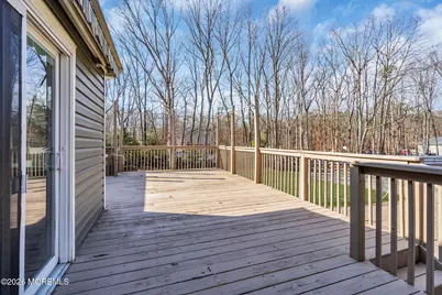 592 Whitecomb Avenue, Jackson, NJ 08527 - Photo 15