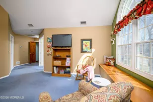 21 Jefferson Ct, Freehold, NJ 07728 - Photo 27
