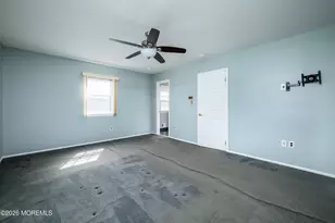 821 Middletown-Lincroft Rd, Middletown, NJ 07748 - Photo 25