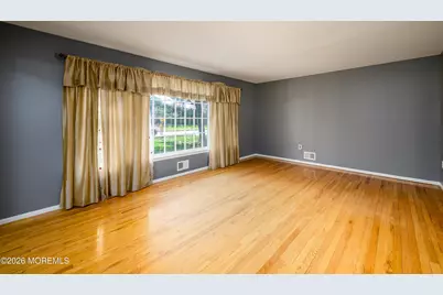 821 Middletown Lincroft Road, Middletown, NJ 07748 - Photo 23