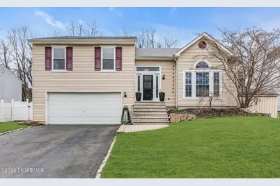 17 Heritage Drive, Howell Township, NJ 07731 - Photo 1