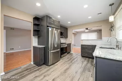 233 Cloverdale Drive, Lakewood, NJ 08701 - Photo 23