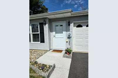 233 Cloverdale Drive, Lakewood, NJ 08701 - Photo 5