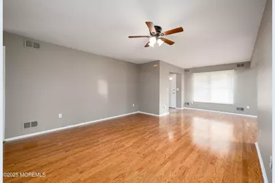 233 Cloverdale Drive, Lakewood, NJ 08701 - Photo 17