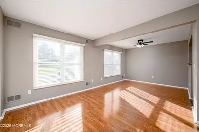 233 Cloverdale Drive, Lakewood, NJ 08701 - Photo 11