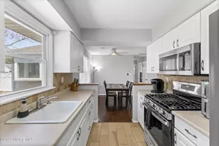 214 Davis Ave, Forked River, NJ 08731 - Photo 9