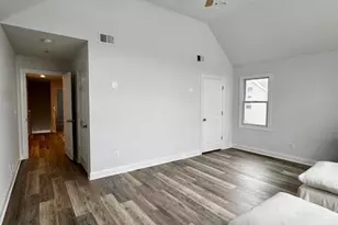 9 Locust Ave, Red Bank, NJ 07701 - Photo 21