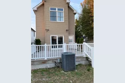 9 Locust Avenue, Red Bank, NJ 07701 - Photo 31