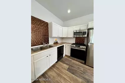 9 Locust Avenue, Red Bank, NJ 07701 - Photo 3