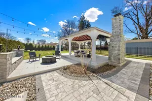 2 Annette Rd, Fairfield, NJ 07004 - Photo 75