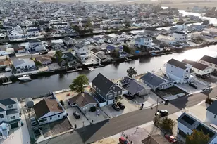 5 W Thames Rd, Little Egg Harbor, NJ 08087 - Photo 43