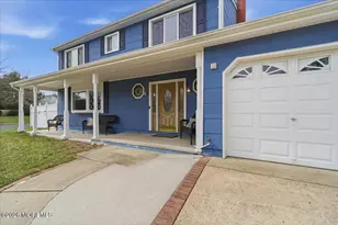 12 Holmes Ave, Monroe Township, NJ 08831 - Photo 5