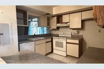 59 Tilia Court, Hamilton Township, NJ 08690 - Photo 5