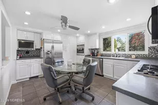 3 Fairfield Ct, Manalapan Township, NJ 07726 - Photo 9