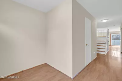 633 Randall Way, Aberdeen Township, NJ 07747 - Photo 5