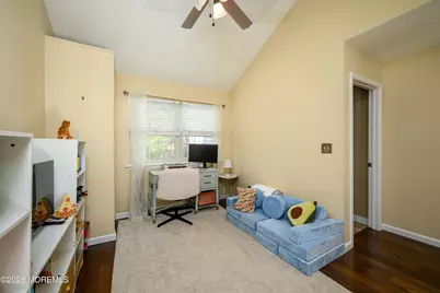 55 Malibu Drive, Eatontown, NJ 07724 - Photo 11