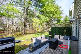 55 Malibu Dr, Eatontown, NJ 07724 - Photo 23