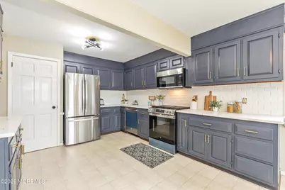 20 Surrey Drive, Hazlet Township, NJ 07730 - Photo 13