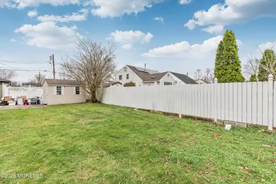 20 Surrey Drive, Hazlet Township, NJ 07730 - Photo 31