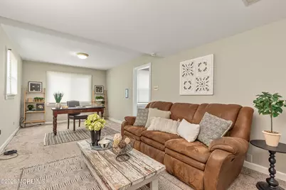 20 Surrey Drive, Hazlet Township, NJ 07730 - Photo 17