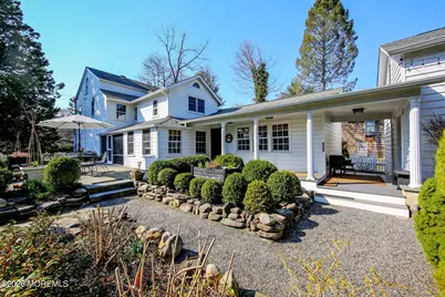 917 Broad Street, Shrewsbury, NJ 07702 - Photo 3