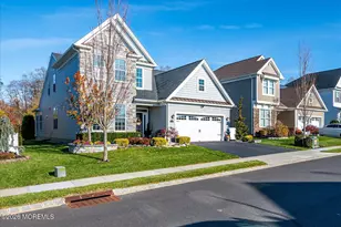 9 Militia Hl Rd, Freehold, NJ 07728 - Photo 3