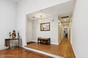 92 Lexington Cir, Matawan, NJ 07747 - Photo 9