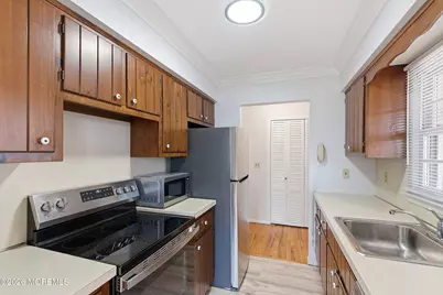 600 State Route 71 #9, Spring Lake, NJ 07762 - Photo 17