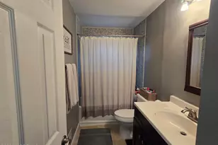 5 Stratton Pl, Middletown, NJ 07748 - Photo 15