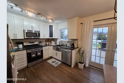 5 Stratton Place, Middletown, NJ 07748 - Photo 11