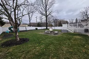 5 Stratton Pl, Middletown, NJ 07748 - Photo 21