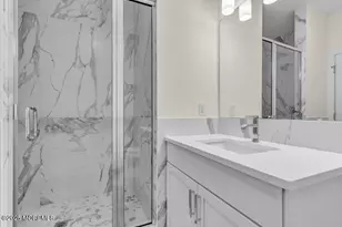 19 Carr Ave, Keansburg, NJ 07734 - Photo 5