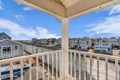 2 Bedle Place, Highlands, NJ 07732 - Photo 15