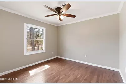 551 Monroe Avenue, Whiting, NJ 08759 - Photo 15