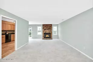 35 Breakwater Square, Freehold, NJ 07728 - Photo 5