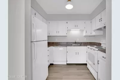 D-7 Hillside Court, Highlands, NJ 07732 - Photo 13