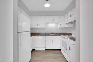 D-7 Hillside Ct, Highlands, NJ 07732 - Photo 13