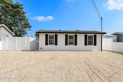 11 Charles Boulevard, Beach Haven, NJ 08050 - Photo 3