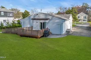 20 Sylvan Blvd, Howell Township, NJ 07731 - Photo 5