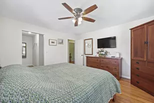 9 Traymore Rd, Freehold, NJ 07728 - Photo 27