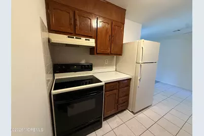 1021 Aberdeen Drive #E, Lakewood, NJ 08701 - Photo 7