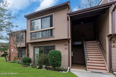 8 Manchester Court, Red Bank, NJ 07701 - Photo 5