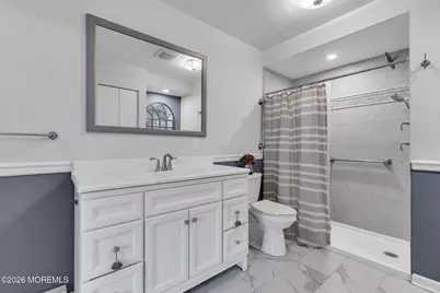 8 Manchester Court, Red Bank, NJ 07701 - Photo 19