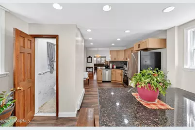 28 Willow Street, Bayonne, NJ 07002 - Photo 11