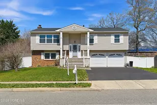 15 Bristlecone Dr, Howell Township, NJ 07731 - Photo 3