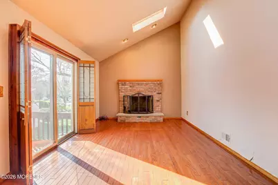 18 Warne Road, Matawan, NJ 07747 - Photo 13