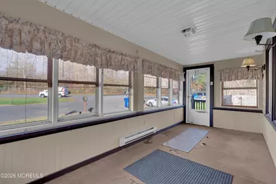 543 N Riverside Drive, Neptune Township, NJ 07753 - Photo 5