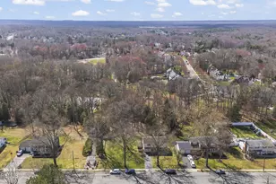 29 Millay Rd, Morganville, NJ 07751 - Photo 31