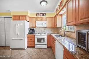 29 Millay Rd, Morganville, NJ 07751 - Photo 9