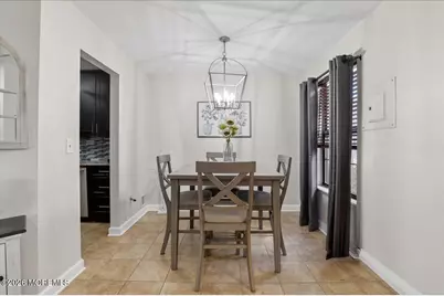 402 Daisy Court, Jackson, NJ 08527 - Photo 9